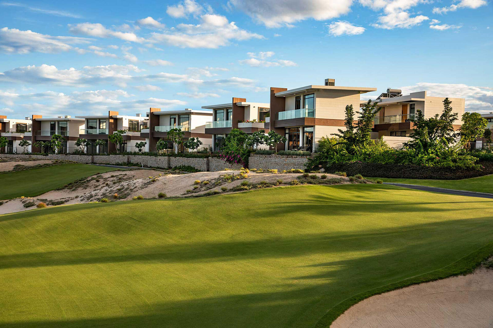 Biệt thụ Sea Golf Villas KN Paradise Cam Ranh