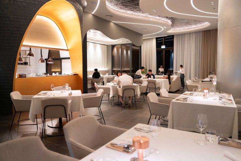 Nhà hàng Hispania tại Gran Meliá Nha Trang đẳng cấp Tây Ban Nha chính thức khai trương