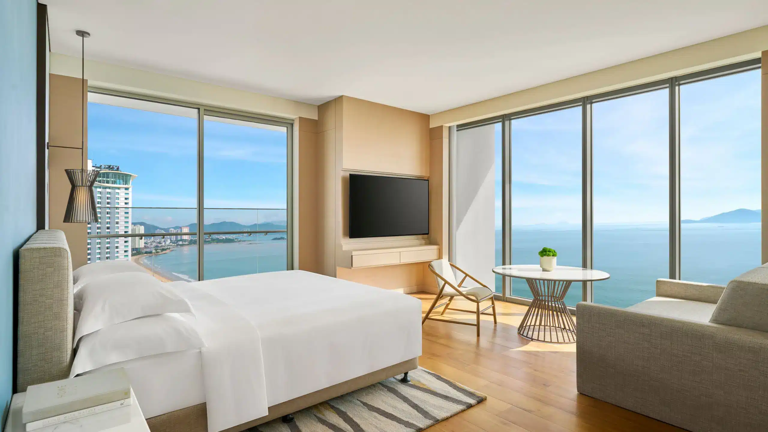 Phòng Nghỉ và Phòng Suites Hyatt Regency Nha Trang