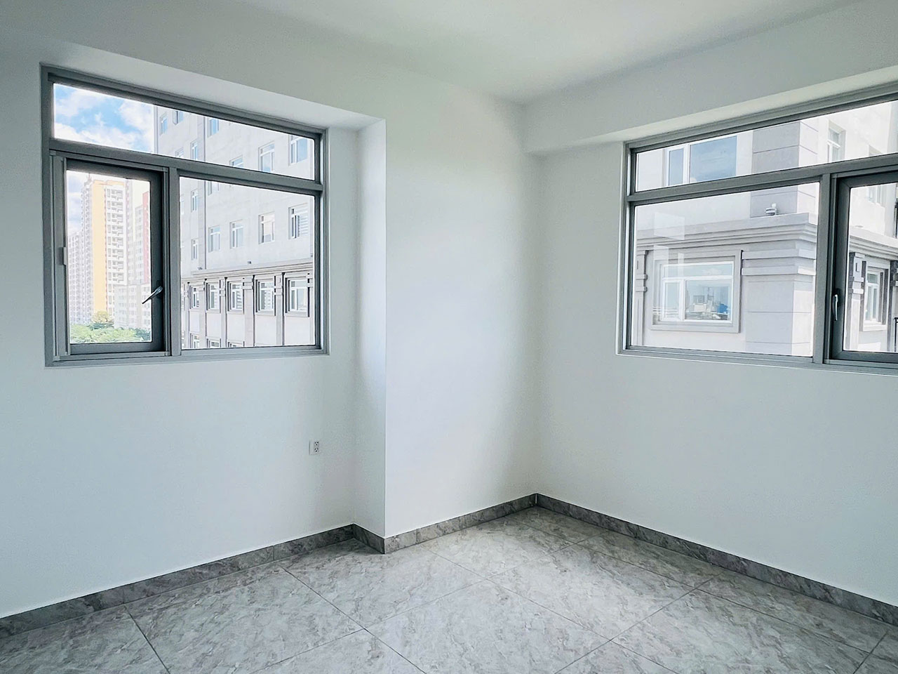 Căn hộ Paris Hoàng Kim