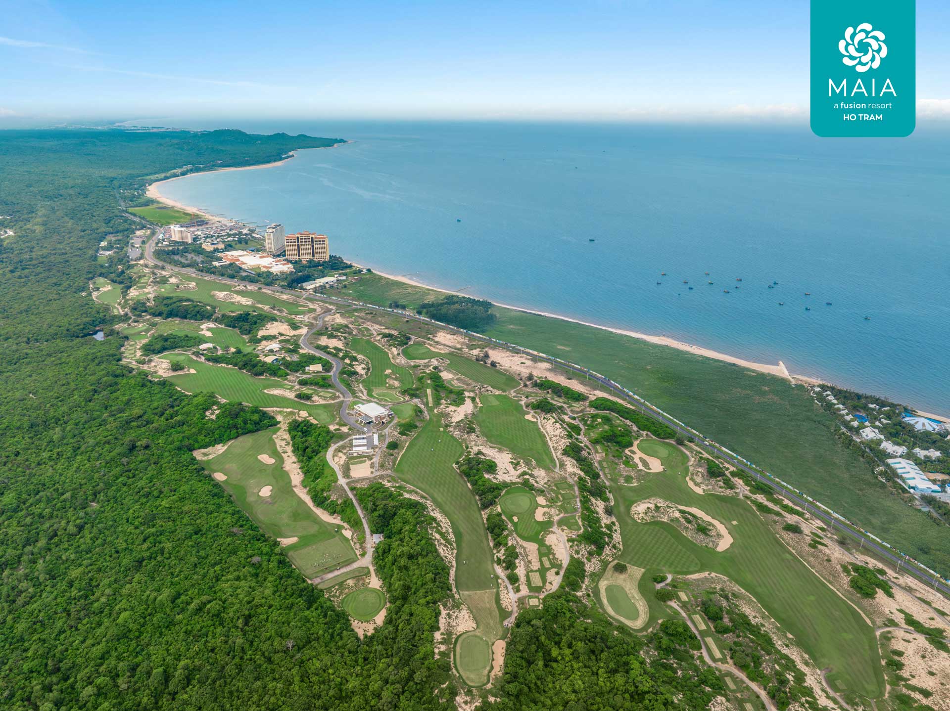 Bao quanh bởi biển & rừng nguyên sinh Phước Bửu – một trong top 65 hệ sinh thái bền vững tiêu biểu của thế giới, Maia Resort Ho Tram thừa hưởng không gian sống nguyên bản hiếm có.