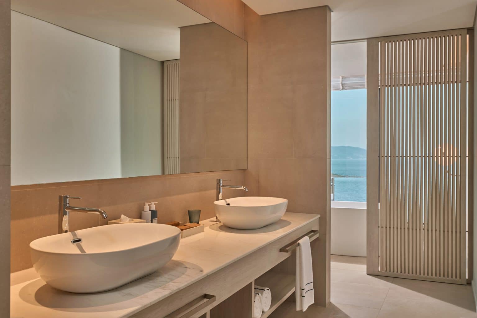 Nghỉ dưỡng sang trọng tại Meliá Aurea Nha Trang